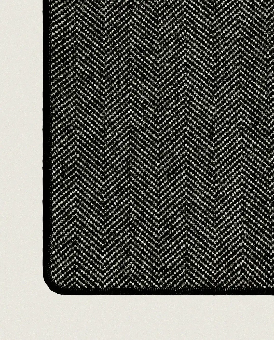Nordica_Chevron_Midnight_01