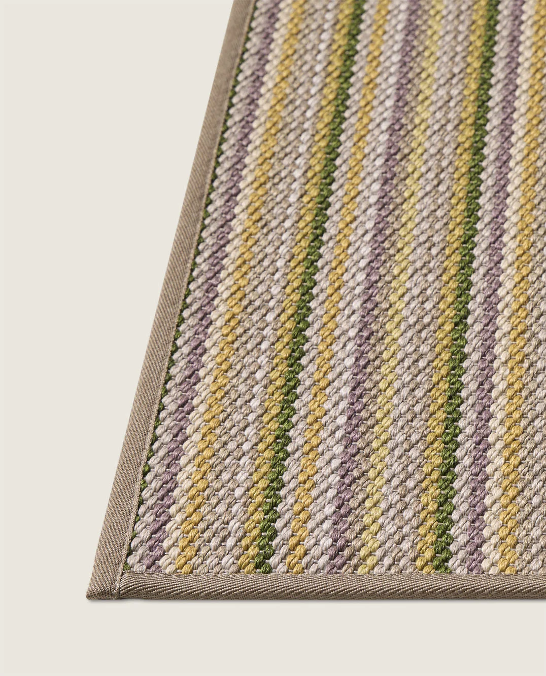 terra-patagonia-bloom-diagonal