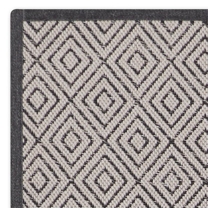 maya-rhombus-night-esquina-superior