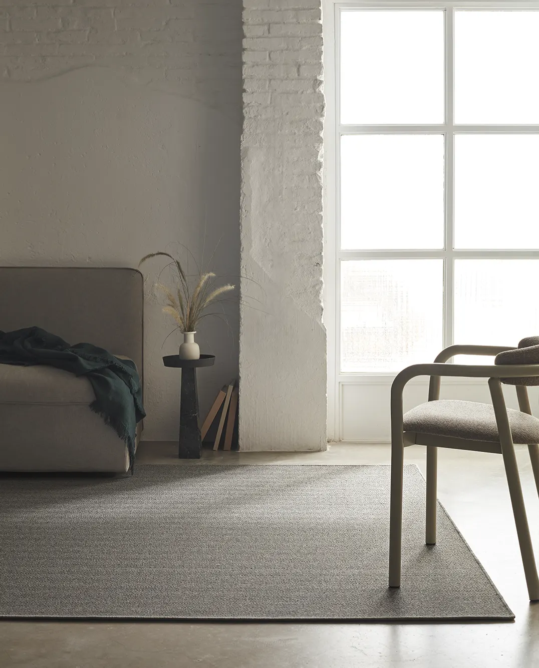 ROLS CARPETS Nordica Chevron Mist 001