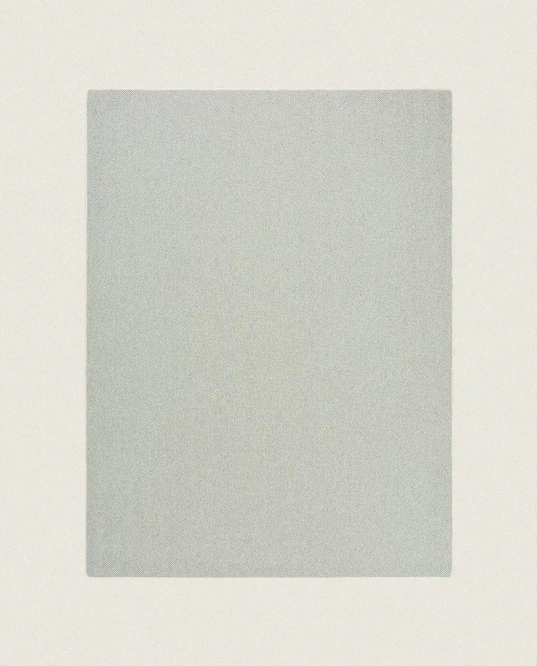 Nordica_Chevron_Overcast_04