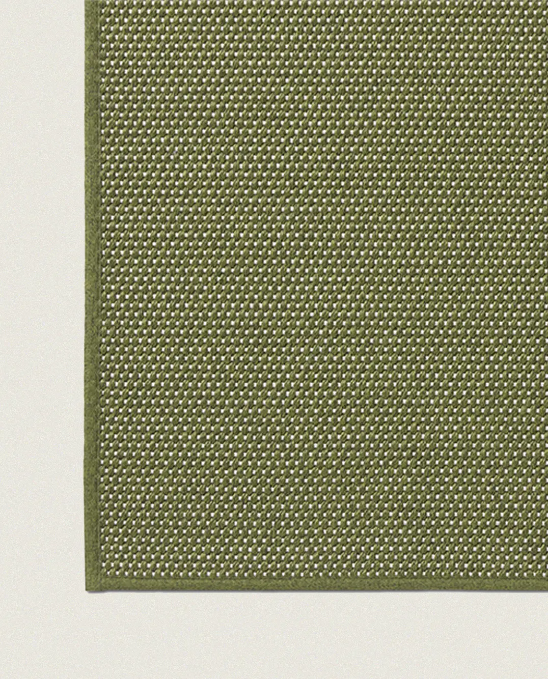 Terra_Serengueti_Ivy_White_01