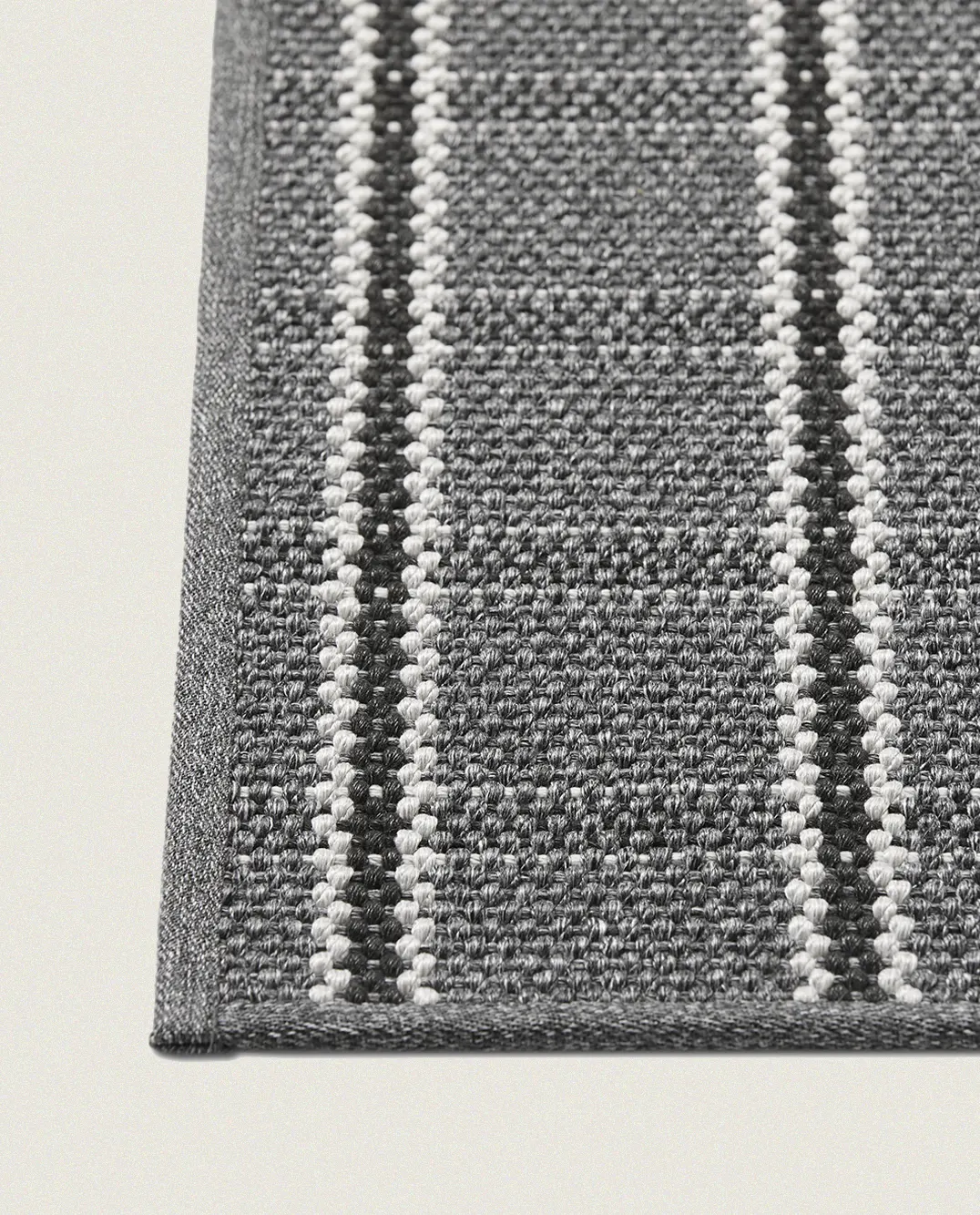 Terrra_Gobi_Iron_Linen_05