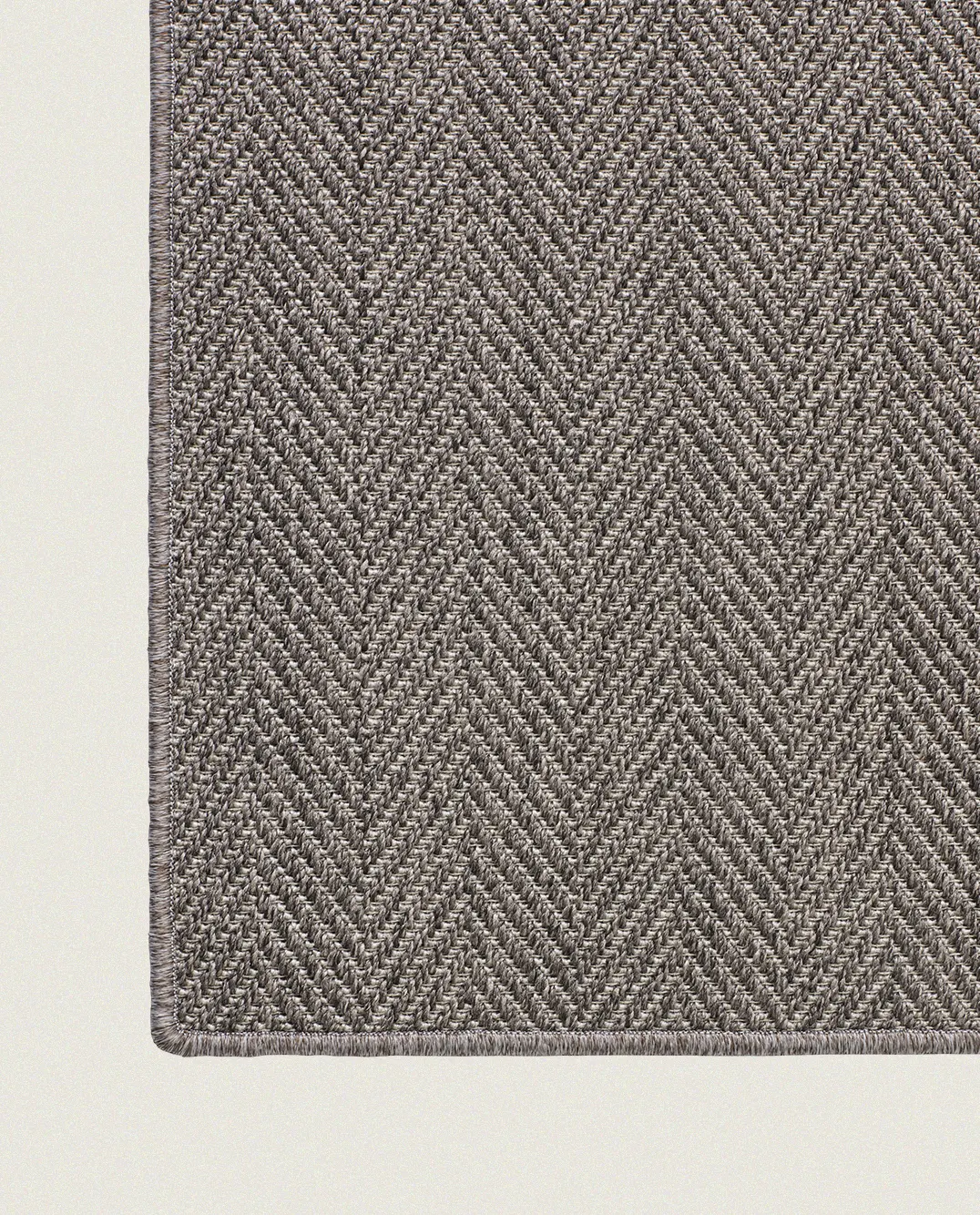 Palma_Icon_Carbon_01