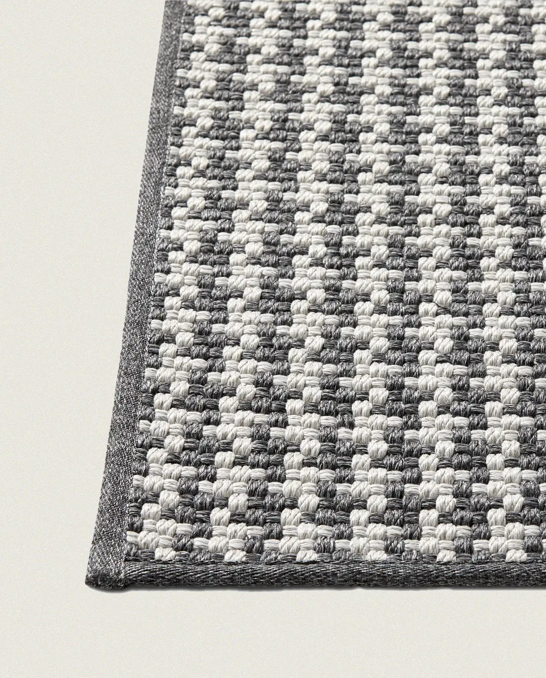 Terra_Gorafe_Iron_Linen_05