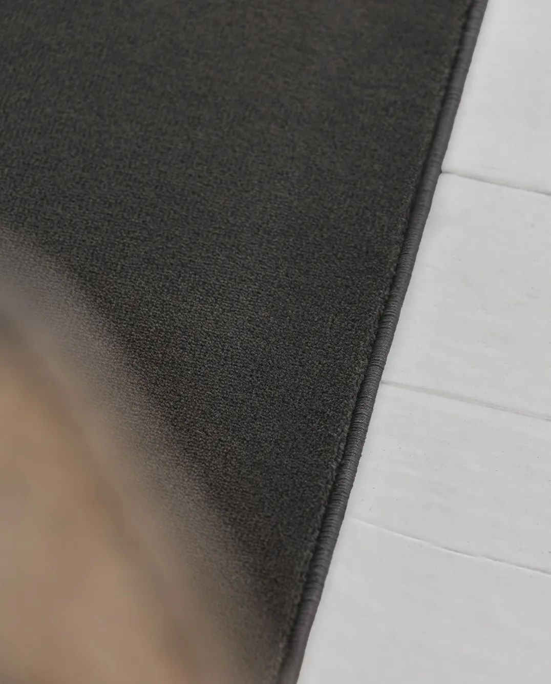 castor-graphite-ambiente-002_11zon