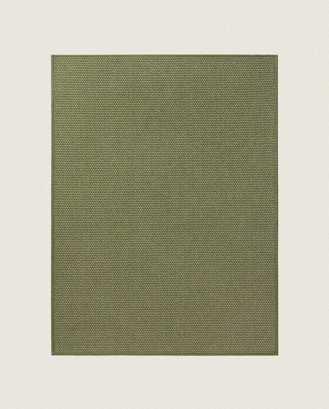 Terra_Serengueti_Ivy_White_04