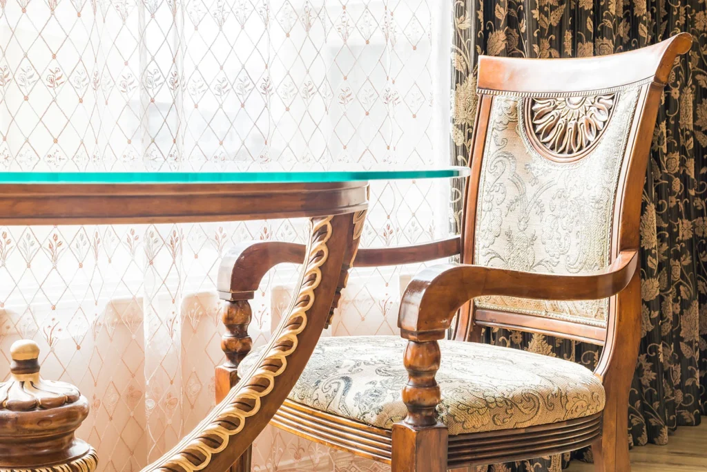 silla como detalle decorativo colonial